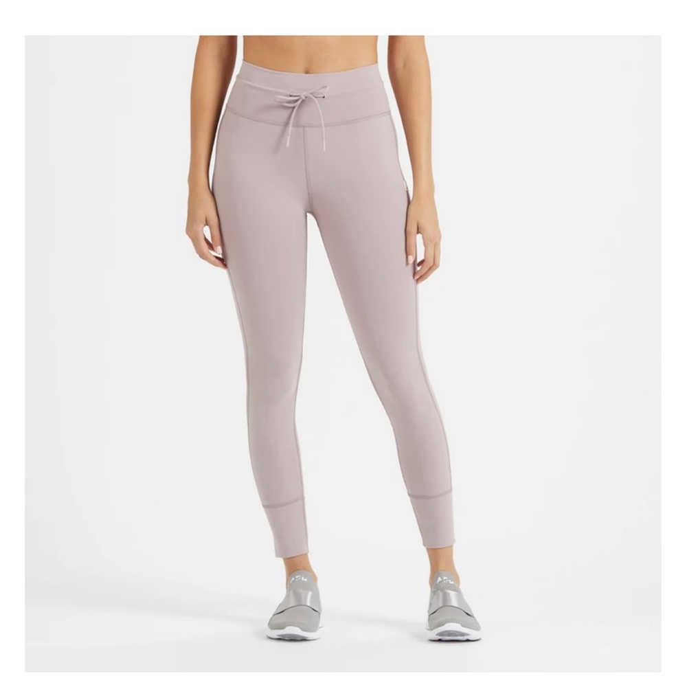 Vuori Daily Legging size M “Dusk” color